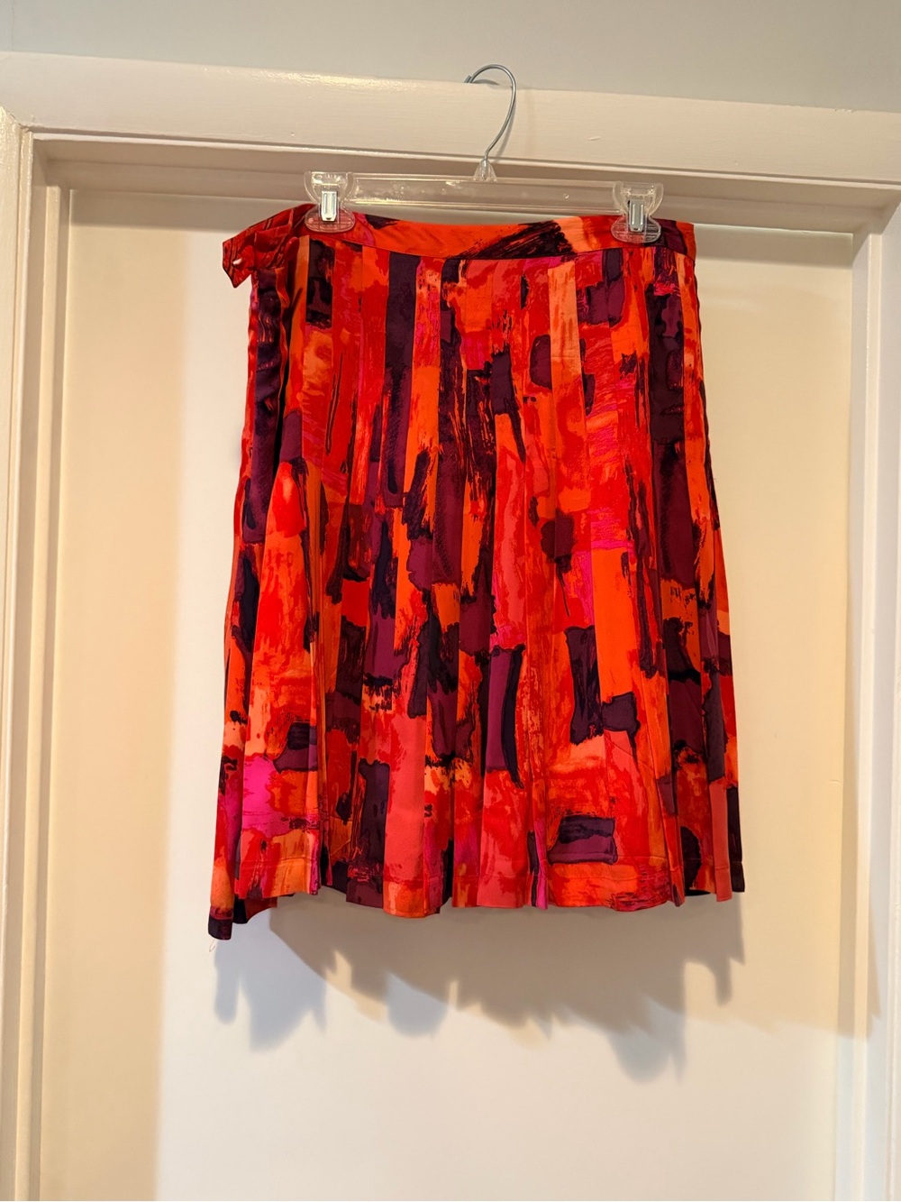 Brooks Brothers Red and Plum Abstract Pleated Skirt